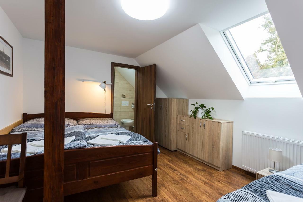 Attic Rooms Tabor Bagian luar foto