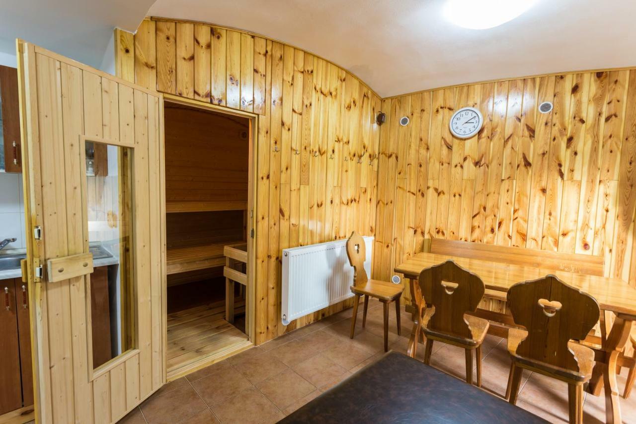 Attic Rooms Tabor Bagian luar foto